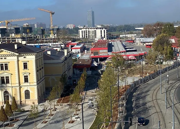 Savski Square Suites